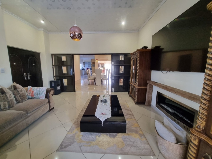 4 Bedroom Property for Sale in Fichardt Park Free State